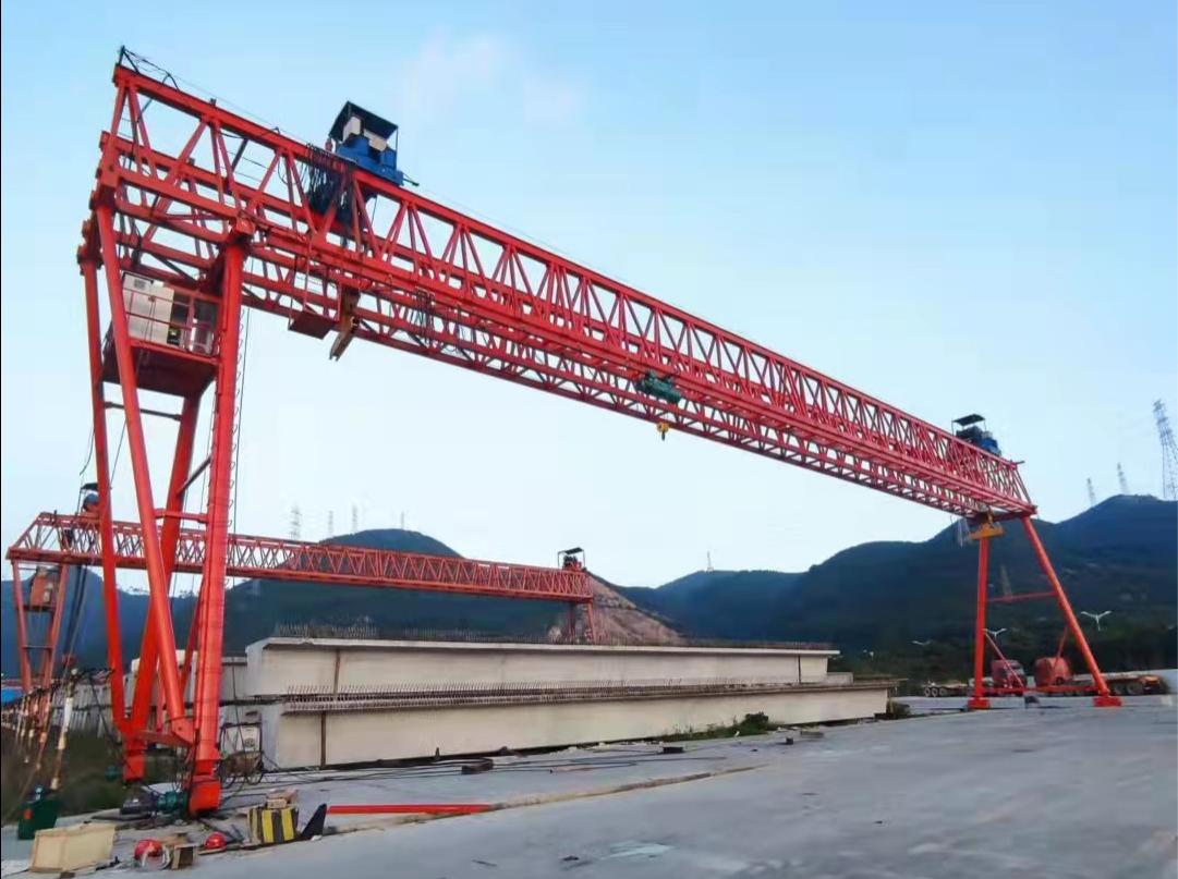 ME雙主梁雙小車(chē)龍門(mén)吊租賃后的拆卸保養(yǎng)需要怎么操作？